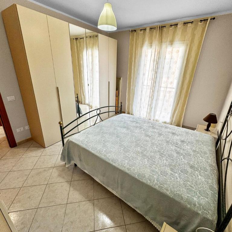 Onda Blu Apartment - Three-Bedroom Apartment - 18