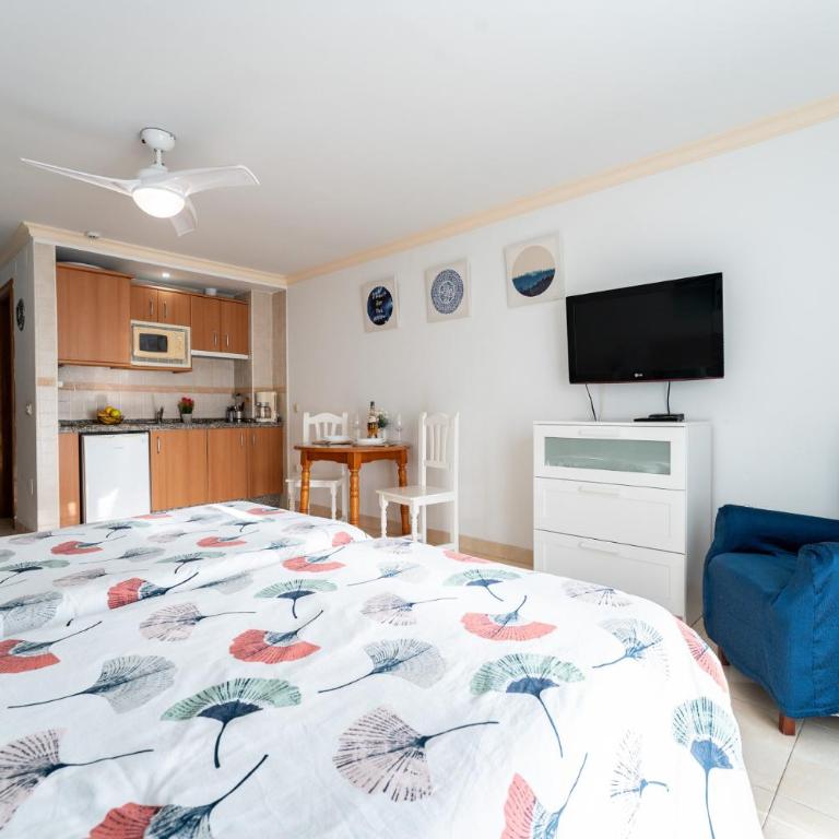 MalagaSuite El Levante Apartments - Apartamento con balcón - 11
