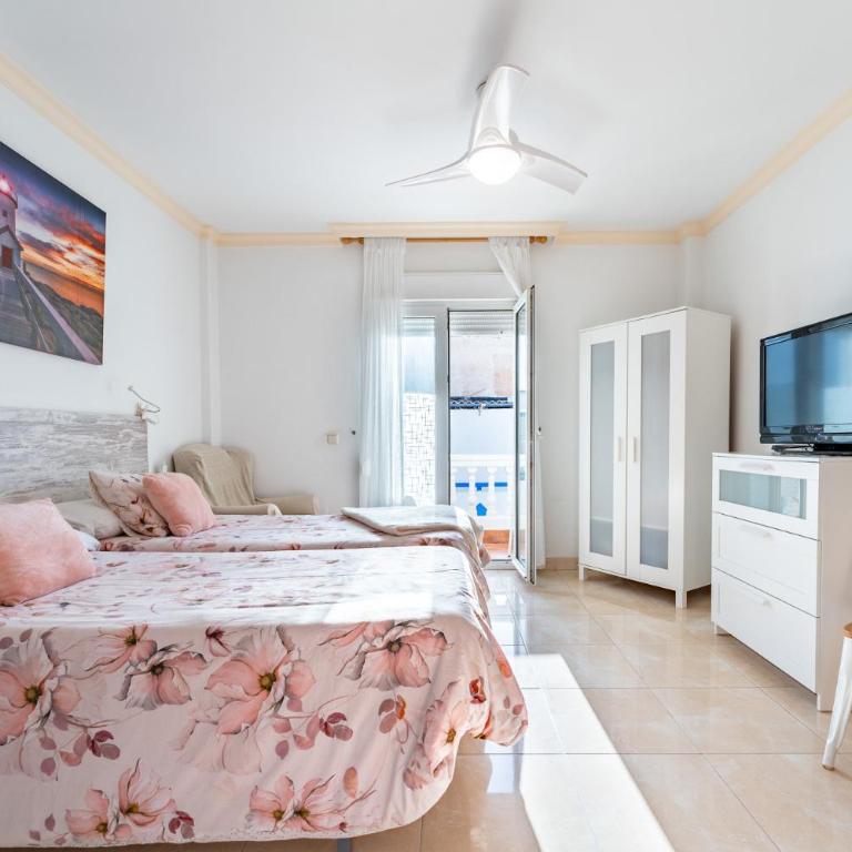 MalagaSuite El Levante Apartments - Apartamento con balcón - 1