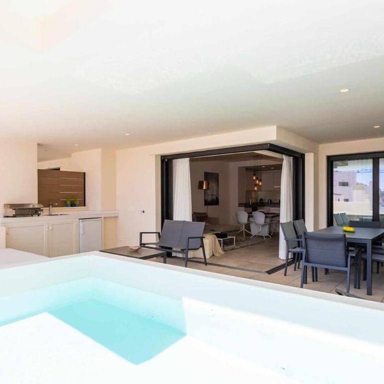 Stylish living with private pool - Apartamento de 2 dormitorios - 7