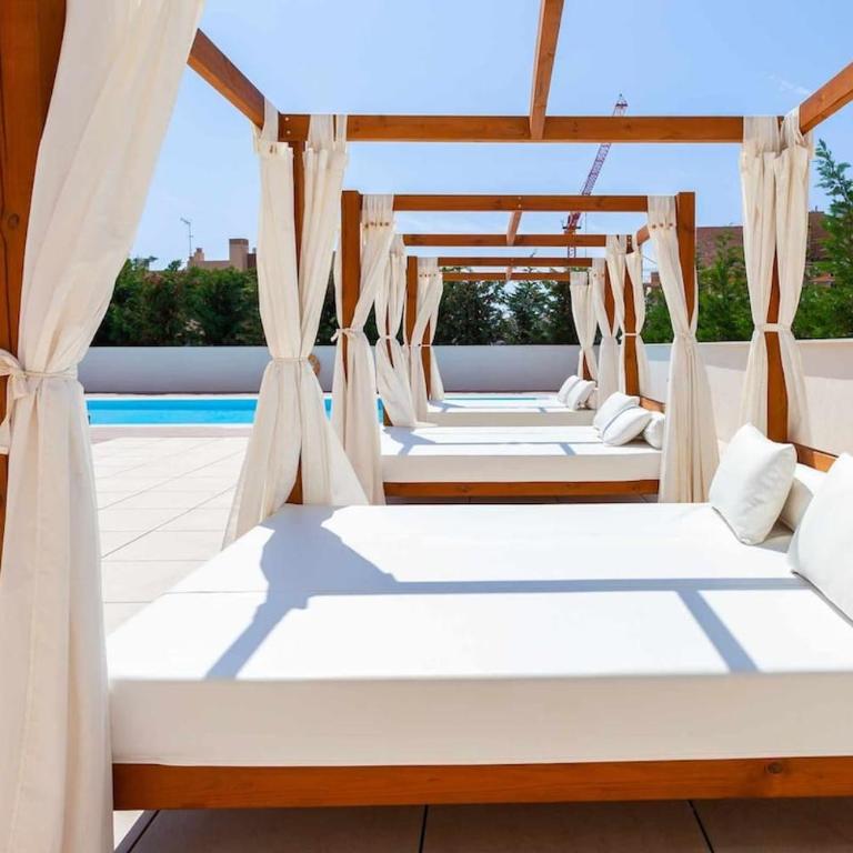 Stylish living with private pool - Apartamento de 2 dormitorios - 22