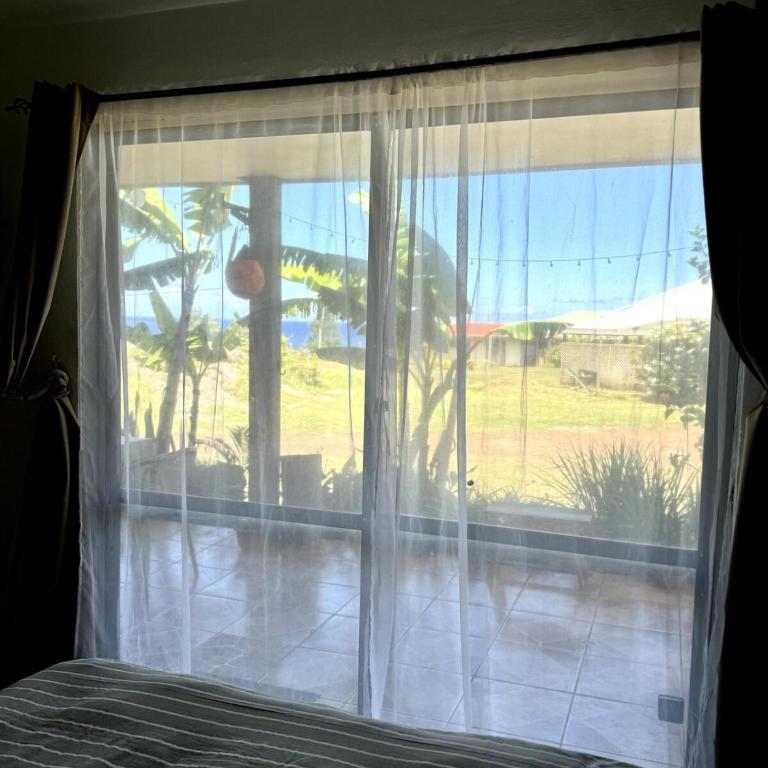Manu Kehu - Two-Bedroom House - 7