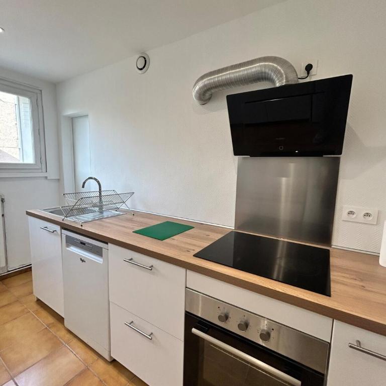 Le Chambéry 6p parking privé clim - Appartamento con 3 Camere da Letto - 4