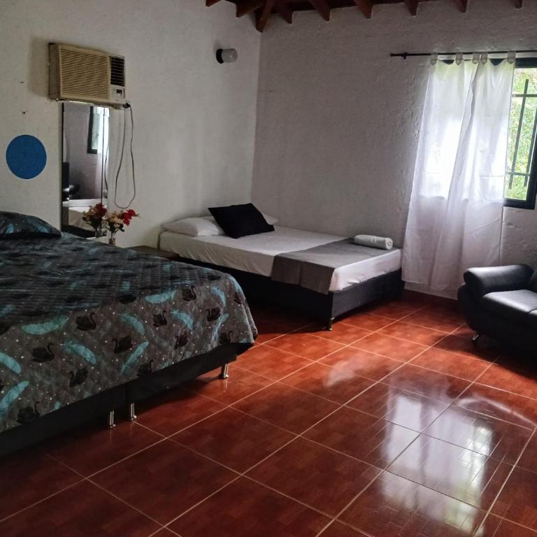 hosteria y camping piedras verdes - Habitación Doble Estándar con sofá - 1