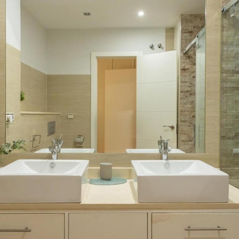 Juan Rabadan Central Suite by Valcambre - Apartamento de 3 dormitorios - 7