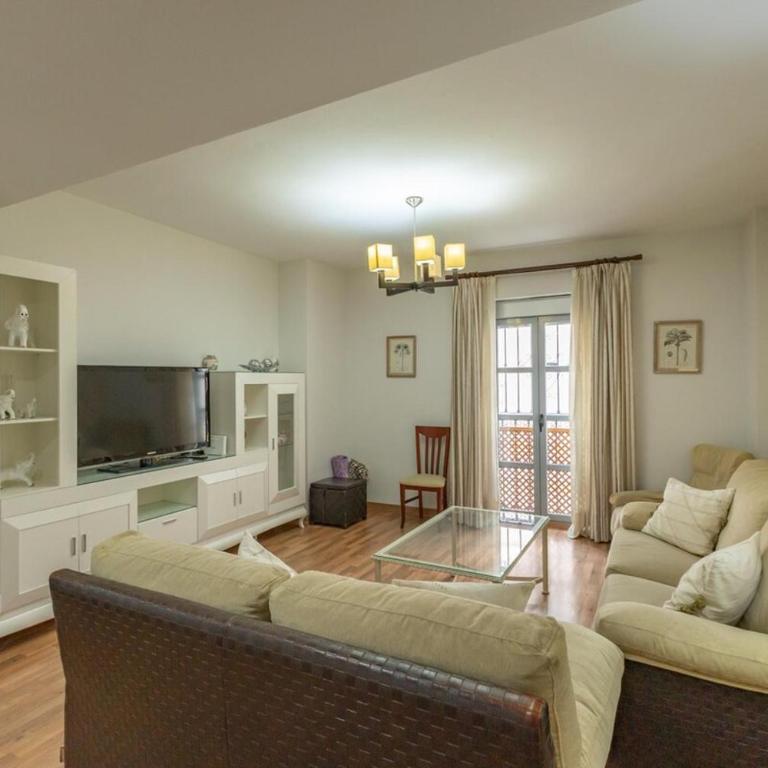 Juan Rabadan Central Suite by Valcambre - Apartamento de 3 dormitorios - 1