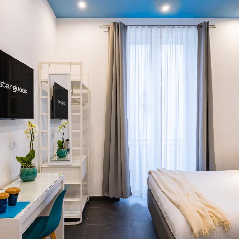Le Porte di Partenope - Camera Matrimoniale con Bagno Privato - 5