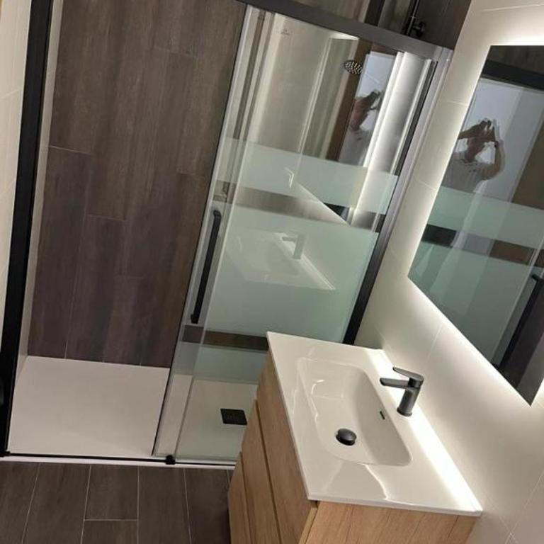 Chloe Apartments TRG - Apartamento de 2 dormitorios con balcón - 5