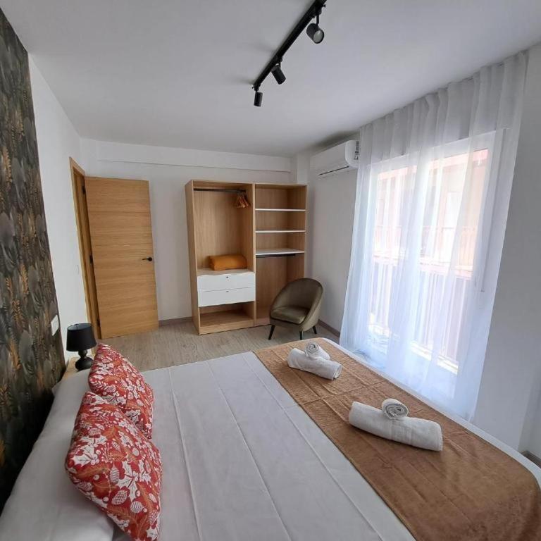 Chloe Apartments TRG - Apartamento de 2 dormitorios con balcón - 9