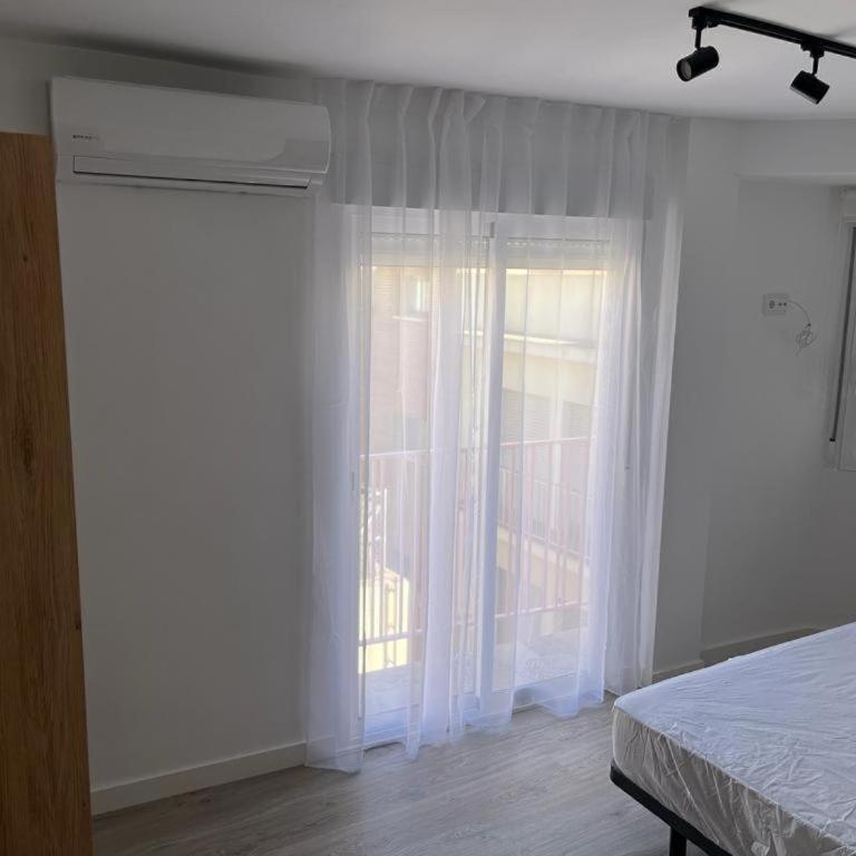 Chloe Apartments TRG - Apartamento de 2 dormitorios con balcón - 14