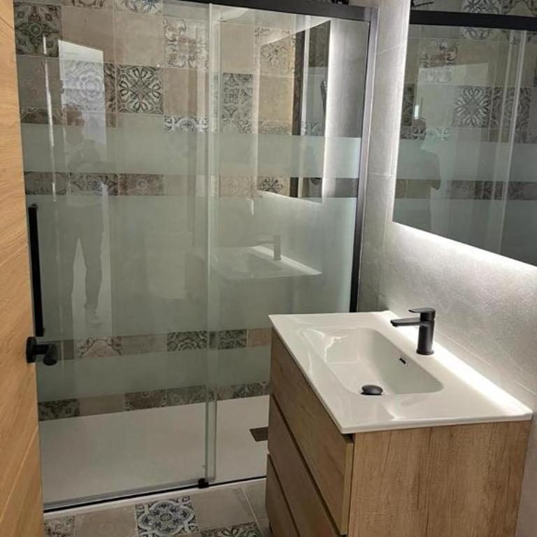 Chloe Apartments TRG - Apartamento de 2 dormitorios con balcón - 15