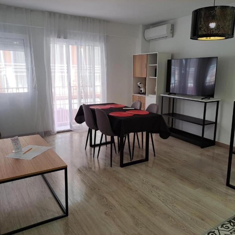 Chloe Apartments TRG - Apartamento de 2 dormitorios con balcón - 28