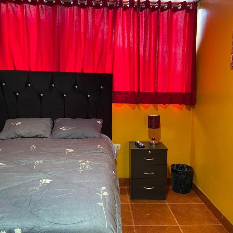 Habitacion acogedora con lavanderia - Habitación Deluxe - 1 cama grande - 1