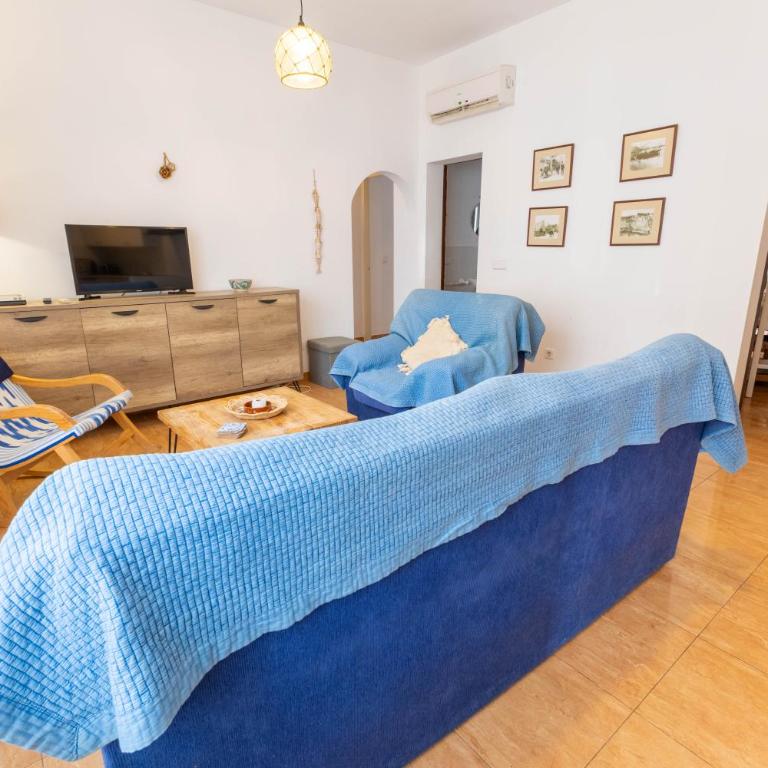 Casa magnifica a pocos metros de la playa con A/C - Casa de 3 dormitorios - 11