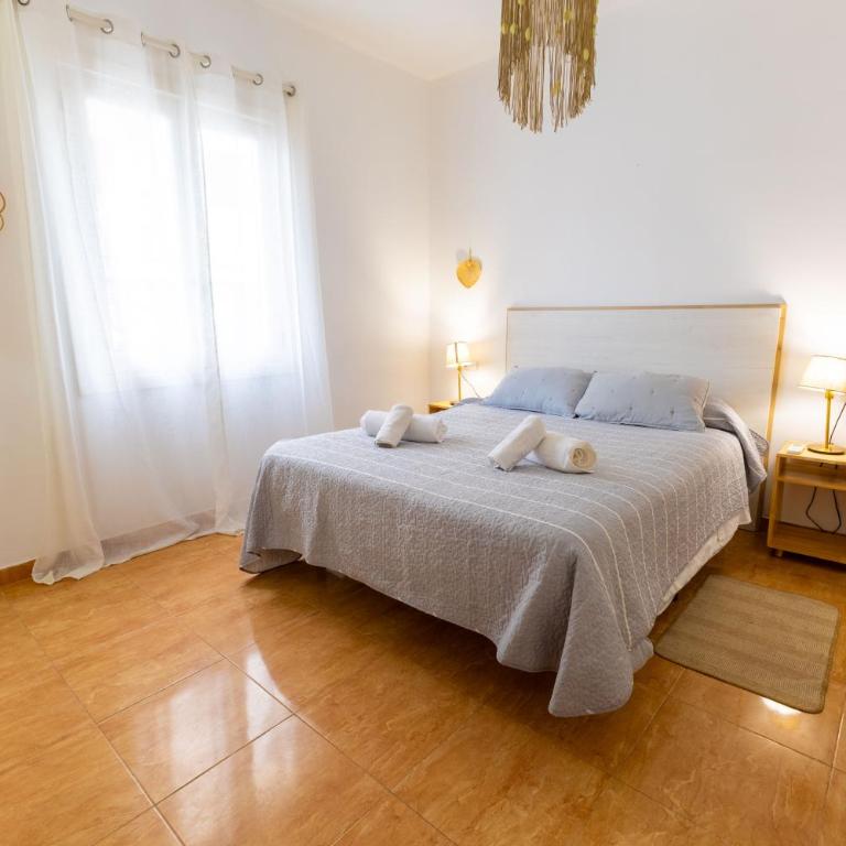 Casa magnifica a pocos metros de la playa con A/C - Casa de 3 dormitorios - 12