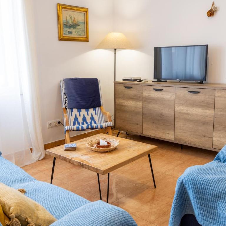 Casa magnifica a pocos metros de la playa con A/C - Casa de 3 dormitorios - 2