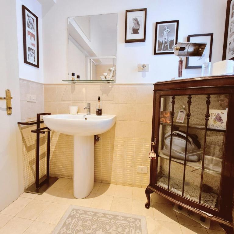 Appartamento elegante con terrazzino a San Lorenzo - Apartment mit 1 Schlafzimmer - 17