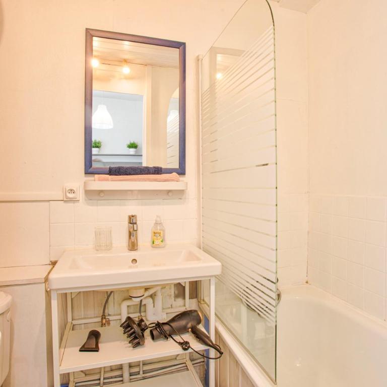NavyRose - Joli Studio - Centre Ville de Caen - Appartement 1 Chambre - 8