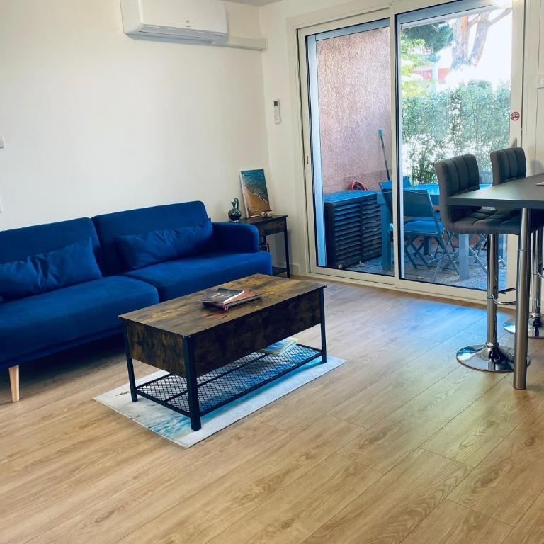 Superbe appartement climatisé avec wifi classé 3 étoiles à 50 m de la plage Le Lavandou - Apartment mit 2 Schlafzimmern und Terrasse - 9