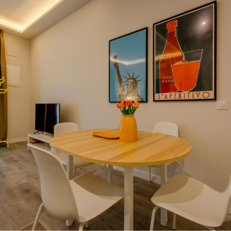 Vive la esencia Madrileña para 6 en Santa Ana 6 - Two-Bedroom Apartment - 12