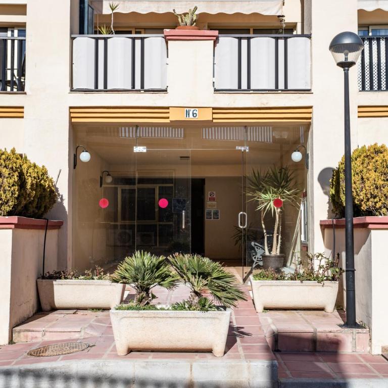 2 Estudios en La Romana Playa, uno con vista parcial mar y otro vista a la piscina - Studio with Sea View - 25