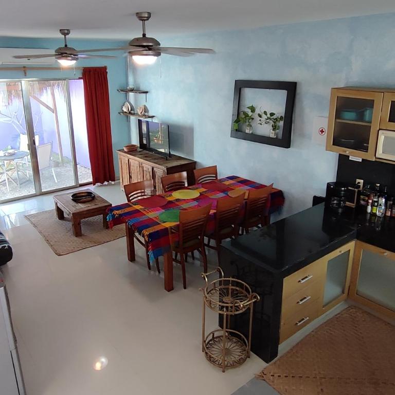 Casa Cebra by the beach -Roof top lounge! Playa del Niño - Two-Bedroom House - 18