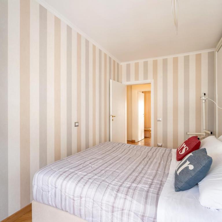 Furio Family Flat, A Few Steps from Metro A Stop - Appartamento con 2 Camere da Letto - 2