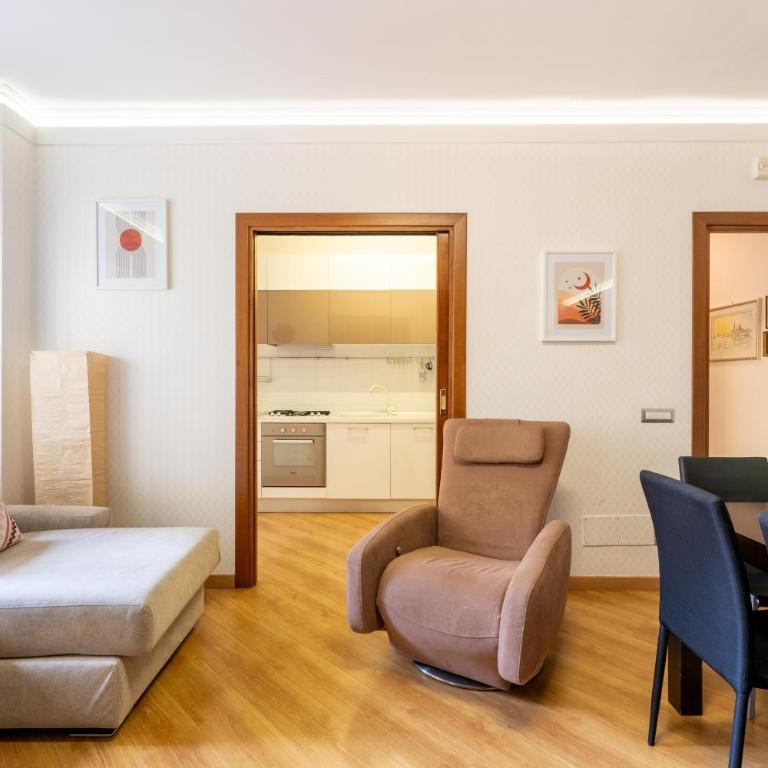 Furio Family Flat, A Few Steps from Metro A Stop - Appartamento con 2 Camere da Letto - 11