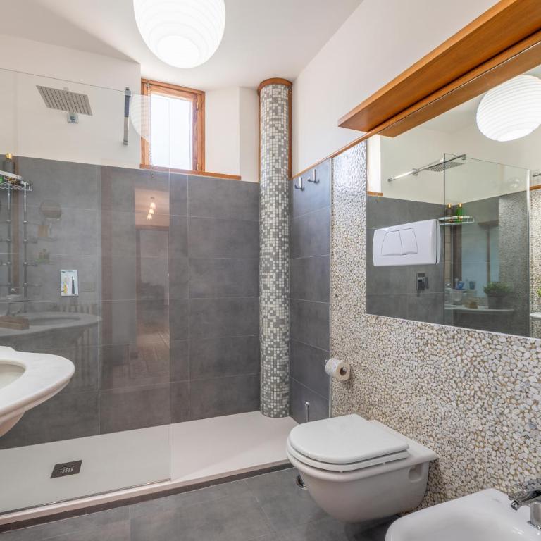Marziale Luxury Apartment - Three-Bedroom Apartment - 22