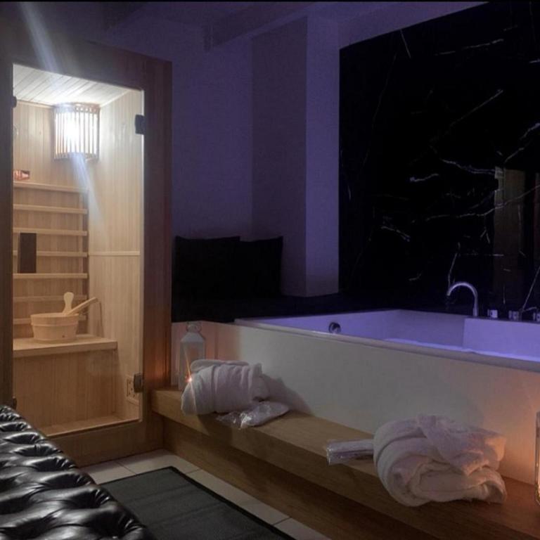 Dimora San Biagio Suites&Apartment - Camera King con Spa - 2