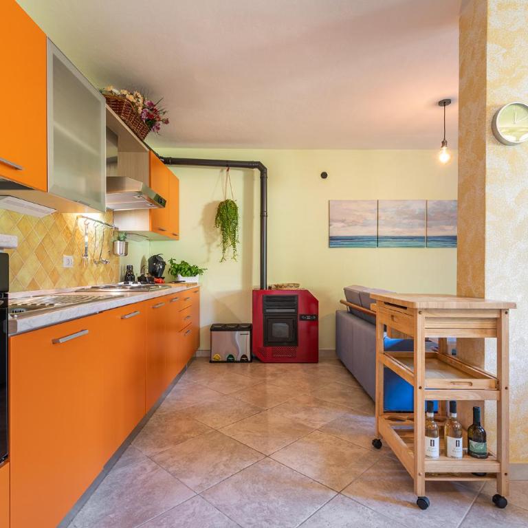 Bellavista Holiday House - Appartamento con 3 Camere da Letto e Vista Montagna - 15