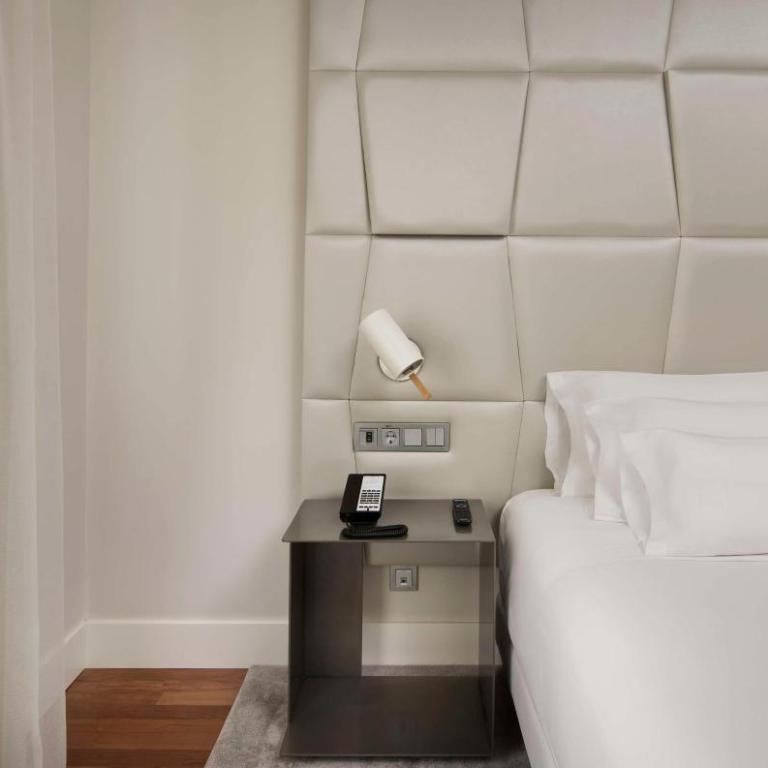 NH Collection Madrid Colón - Superior Single Room - 3