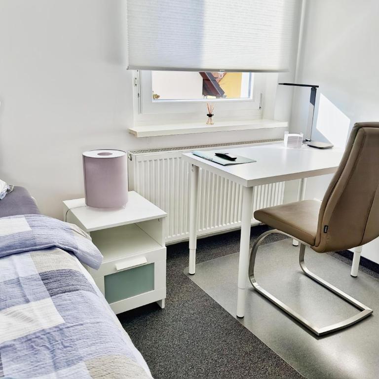 Claudias Apartment - 20 Minuten bis Messe Nürnberg - Apartment mit 1 Schlafzimmer und Gartenblick - 3