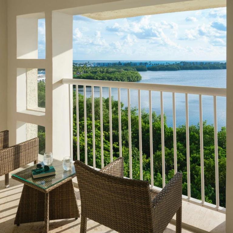 The Westin Cancun Resort & Spa - Habitación Doble Deluxe con balcón y vistas a la laguna - 2 camas dobles - 2