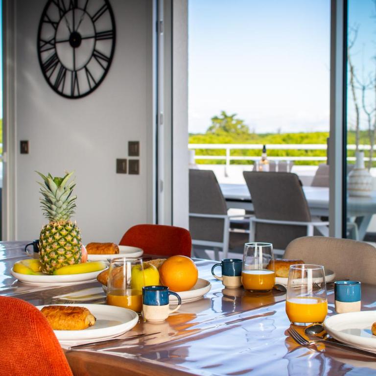 Le SALTA - Three-Bedroom Deluxe Apartment - 31
