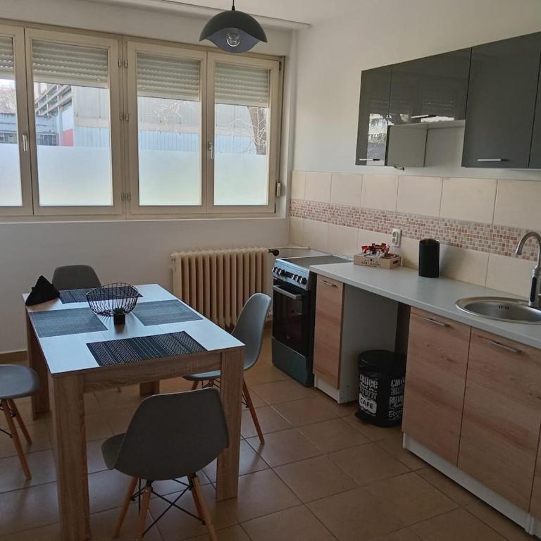 Arena Usce Confluence - Two-Bedroom Apartment - 9