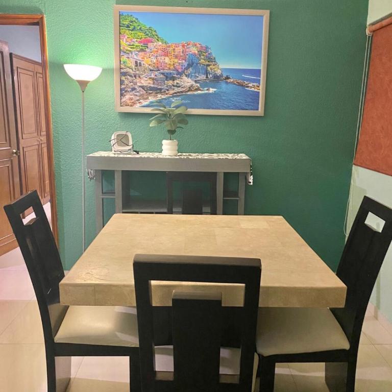 Espacioso con oficina y internet de alta velocidad - Apartamento de 1 dormitorio - 4