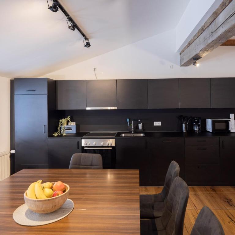 Schöne FeWo im Allgäu für bis zu 10 Pers. - Apartment Suite mit 3 Schlafzimmern - 4