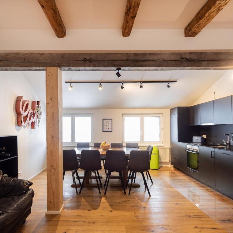 Schöne FeWo im Allgäu für bis zu 10 Pers. - Apartment Suite mit 3 Schlafzimmern - 8