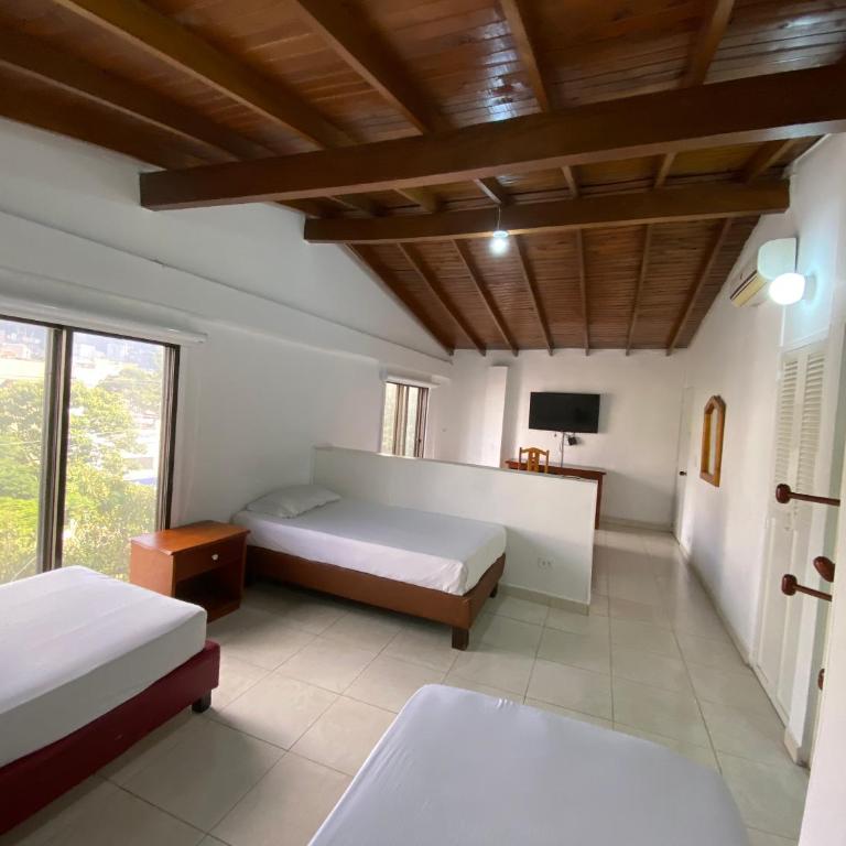 Hotel Laureles 70 - Habitación Familiar - 5