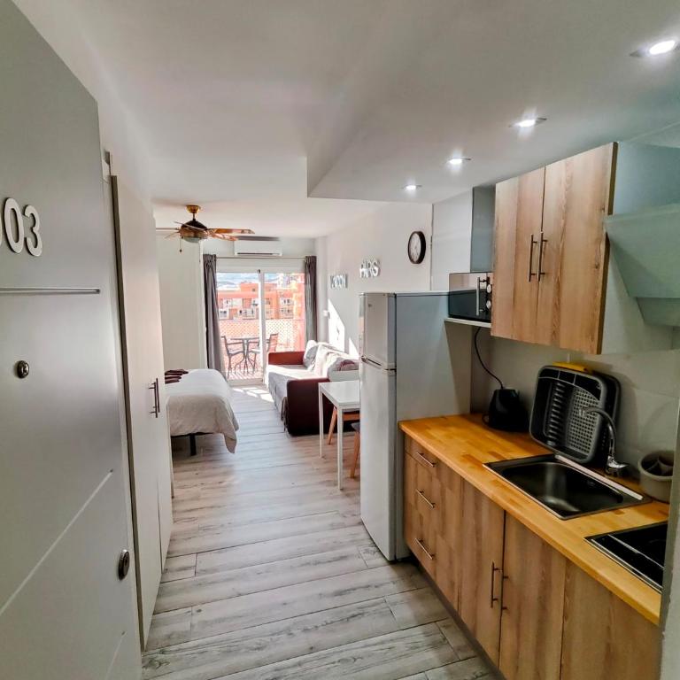 Minerva with views of the sea and Benalmadena - Estudio con cama extragrande y sofá cama - 4