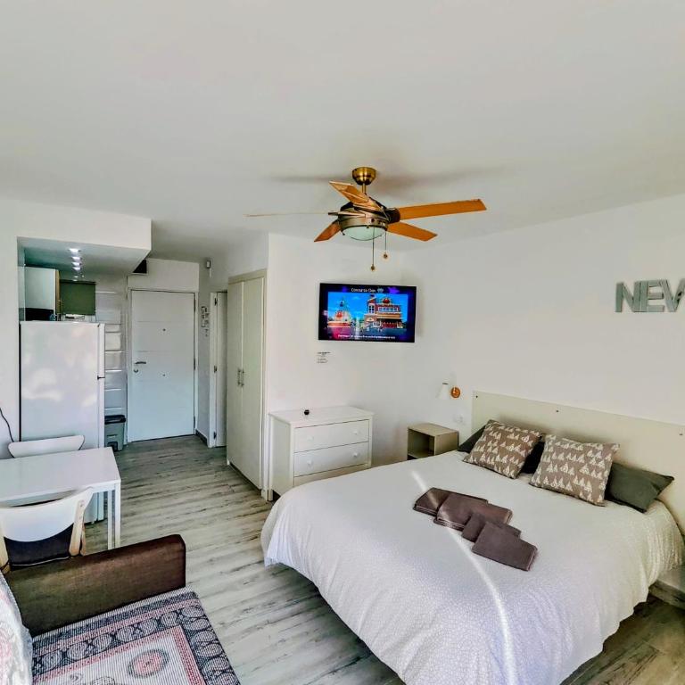 Minerva with views of the sea and Benalmadena - Estudio con cama extragrande y sofá cama - 31