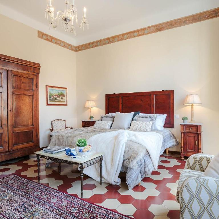 Casa Santa Croce - Two-Bedroom Apartment - 22