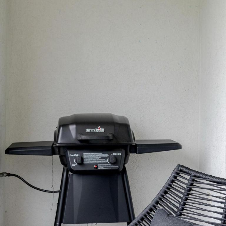 The corner of heaven - Three-Bedroom Apartment - 6