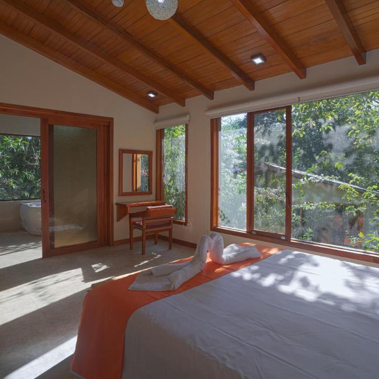Hostería Mindo Mágico - Suite Deluxe con bañera de hidromasaje - 2
