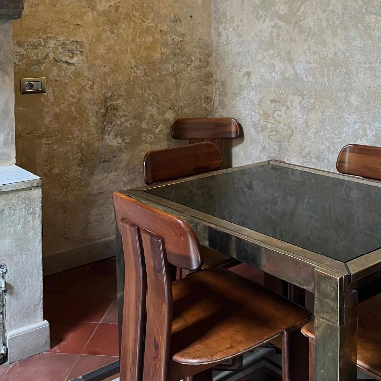 Numa Florence Palazzo San Niccolò - Camere Comunicanti - 2 Camere da Letto, 2 Bagni - 1