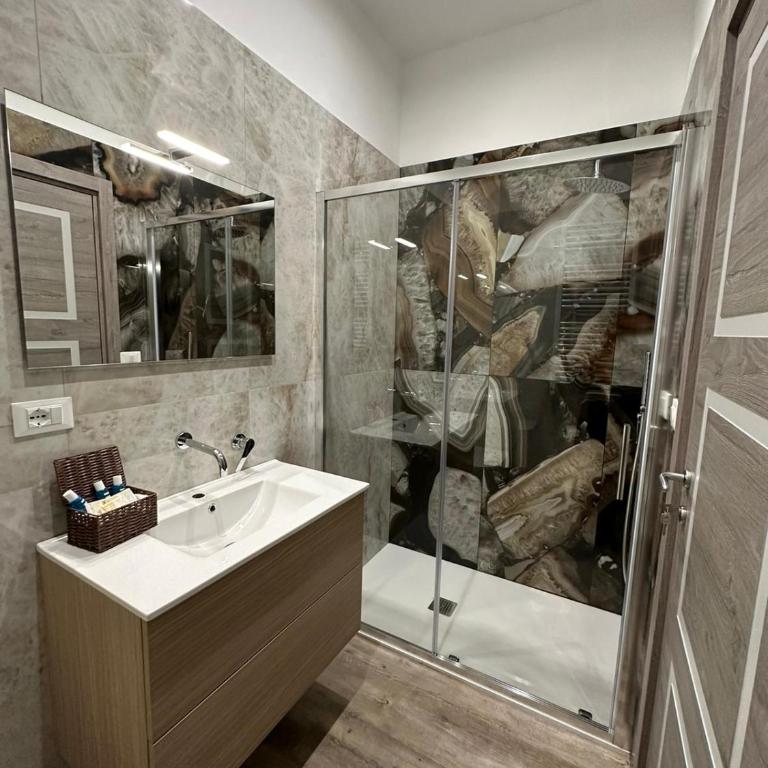 TrevInn Suites - Junior Suite con Balcone - 4