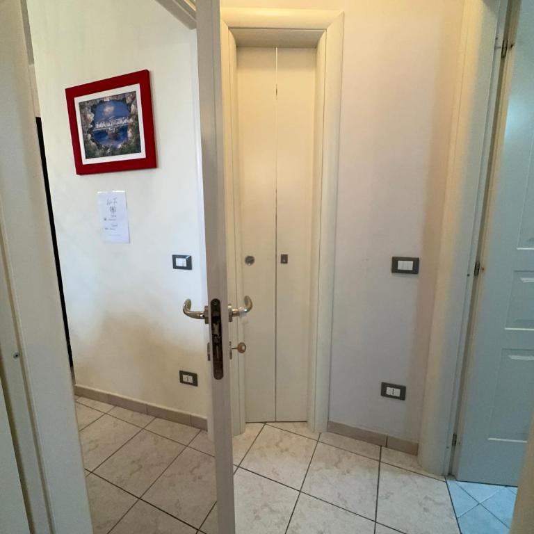 Private Garage, 300m from Sea in Alassio Centre - Appartamento con 1 Camera da Letto con Balcone e Vista Città - 10