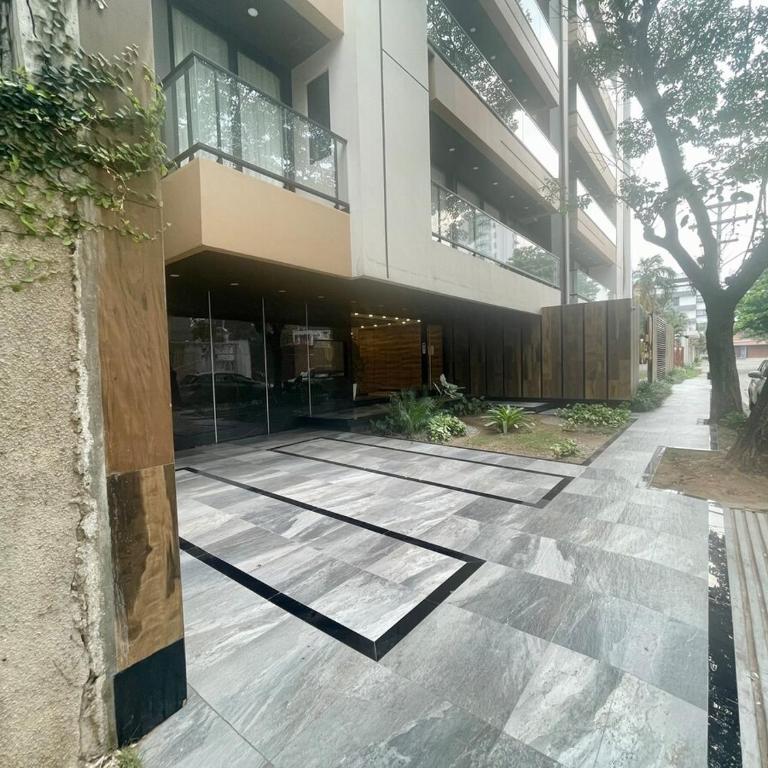 Enjoy 5 star luxury and its wonderful Gym - Apartamento de 1 dormitorio con vistas - 70