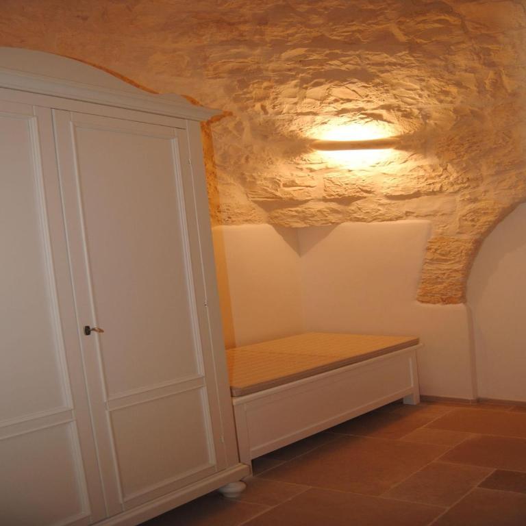 Trullo in Puglia with Private Pool and Charm - Casa Vacanze con 3 Camere da Letto - 20